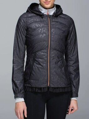 LULULEMON women's RARE fling puffy coat size 4